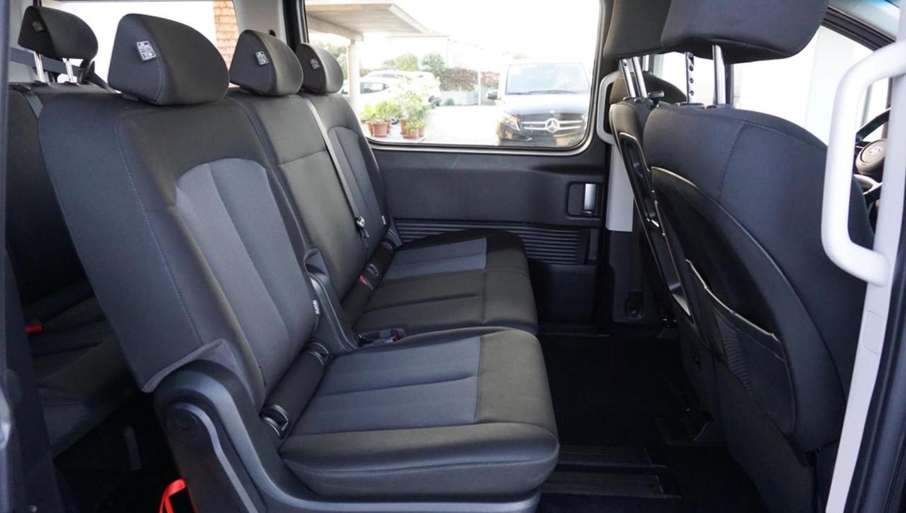 Hyundai STARIA 2.2 MT 2WD 9 posti Wagon