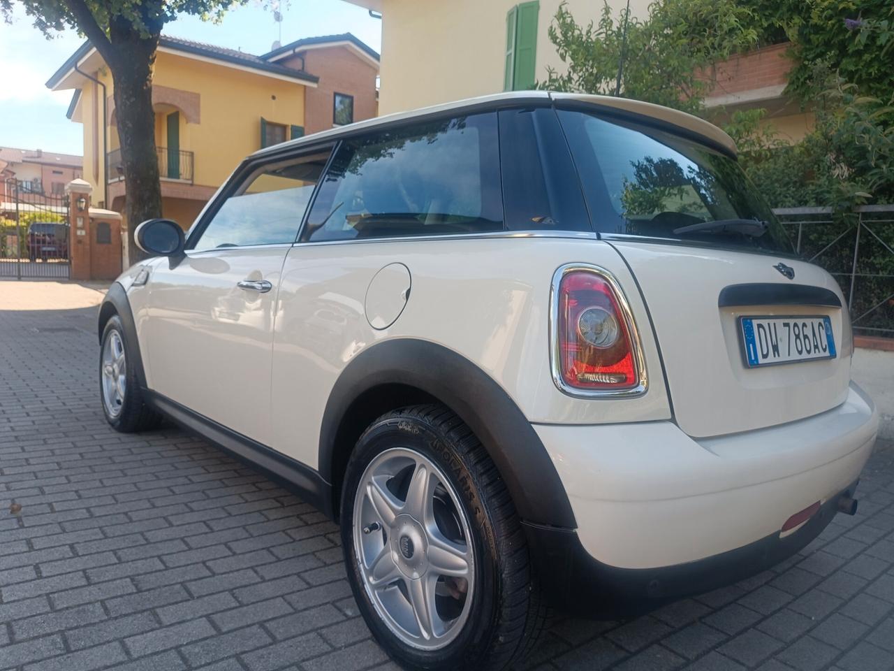 MINI ONE