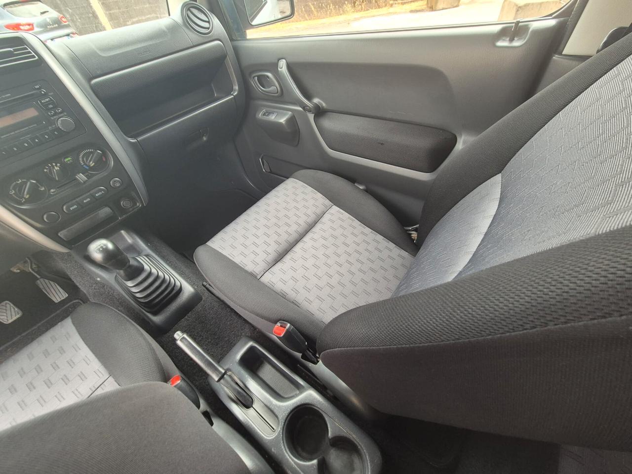 Suzuki Jimny 1.5 DDiS cat 4WD Special 2011