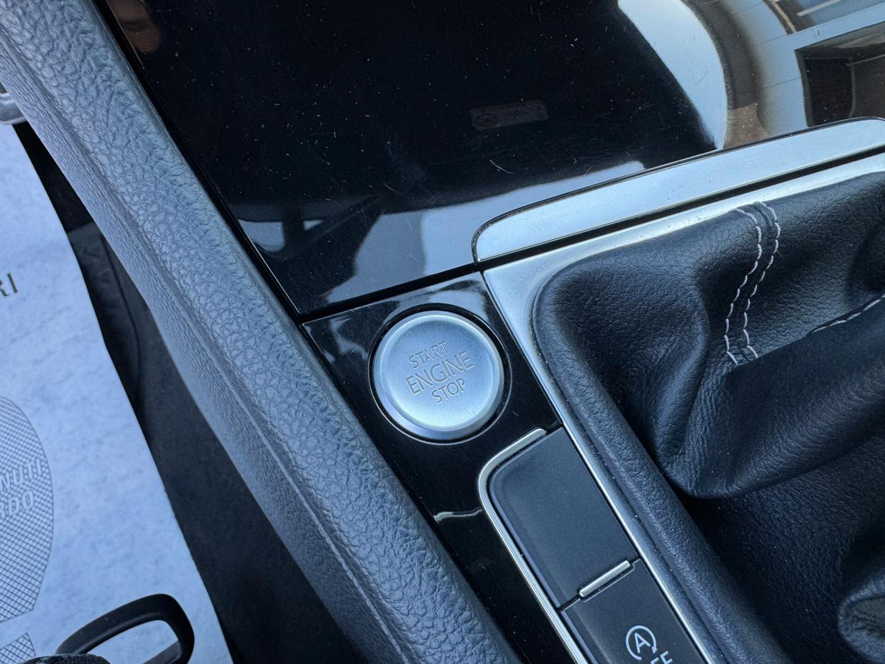 Volkswagen Golf 1.6 TDI 115 CV Sport R-Line + Full Led + Dynaudio