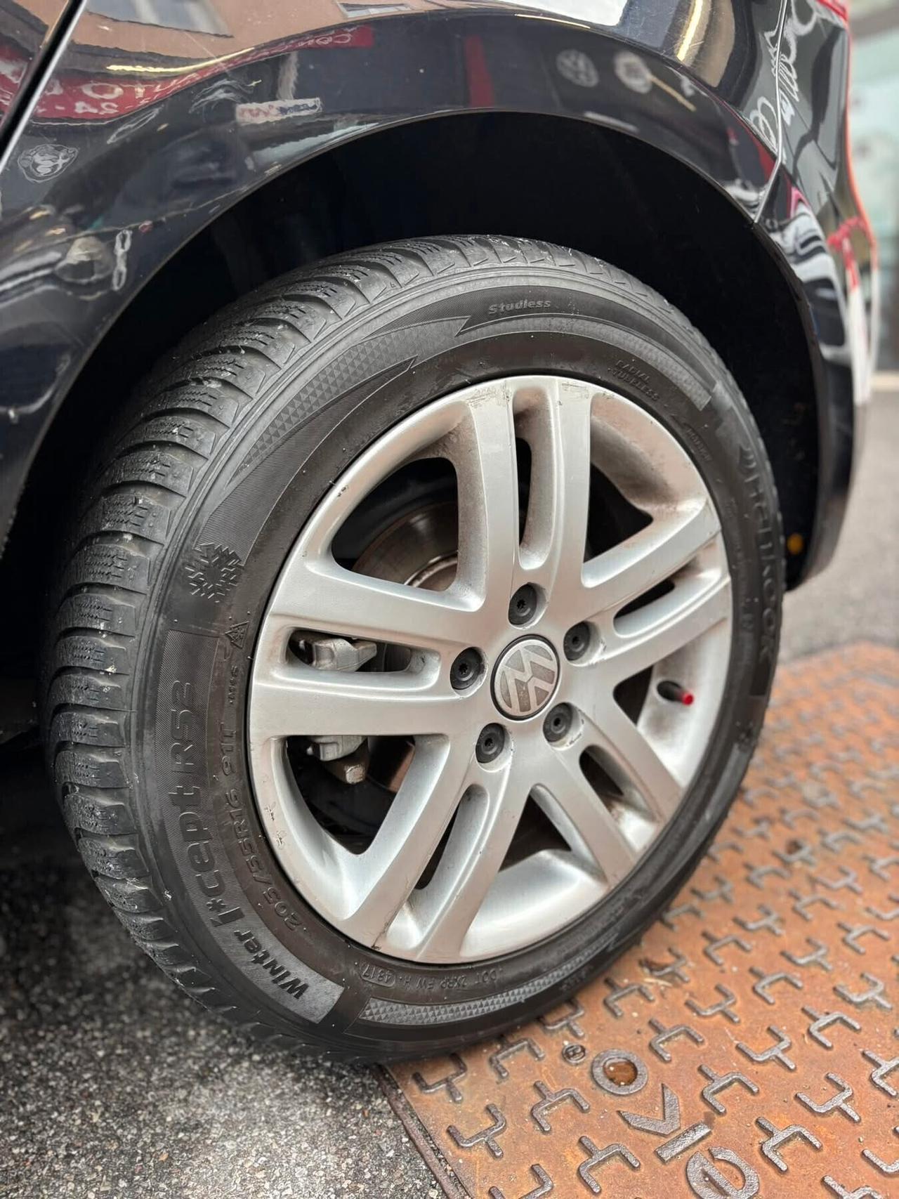 Volkswagen Golf 1.6 TDI DPF 5p. Highline