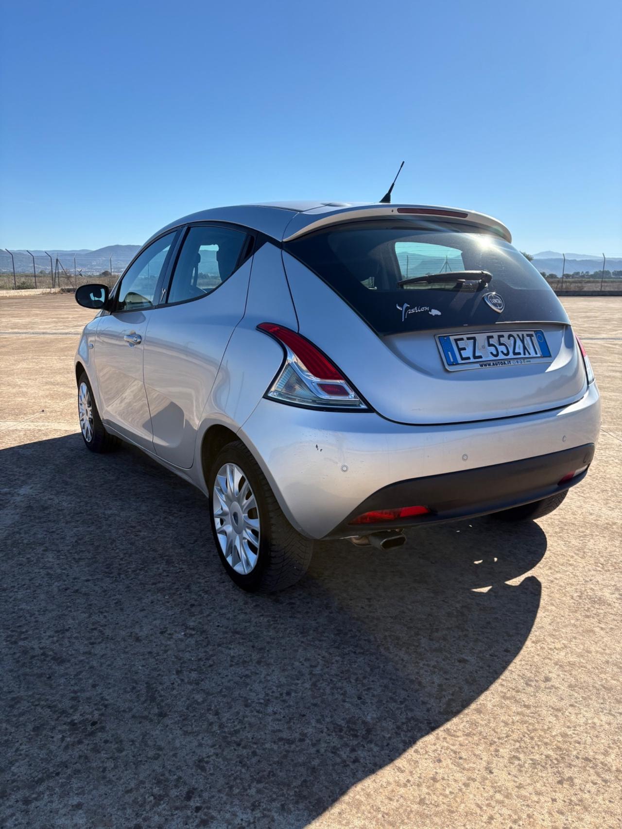 Lancia Ypsilon 1.3 MJT 16V 95 CV 5 porte S&S Elle