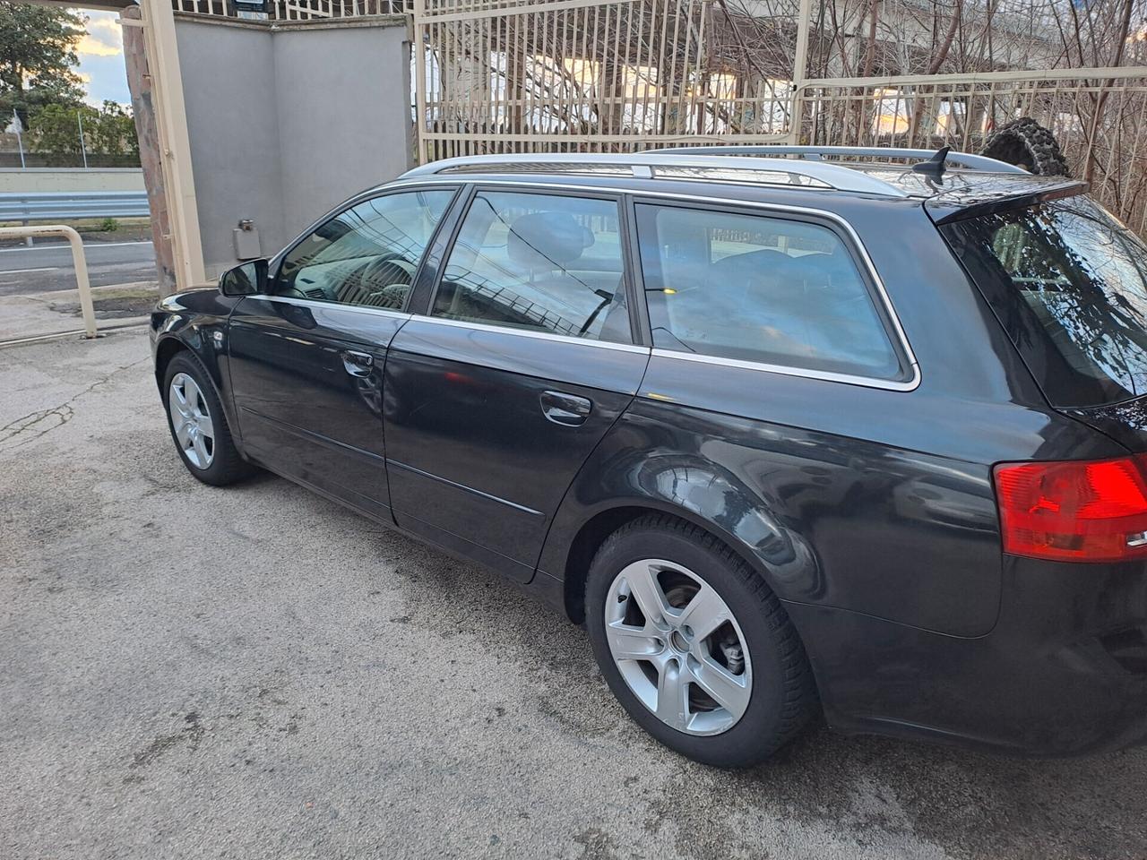 Audi A4 1.9 TDI 116 CV Ambiente