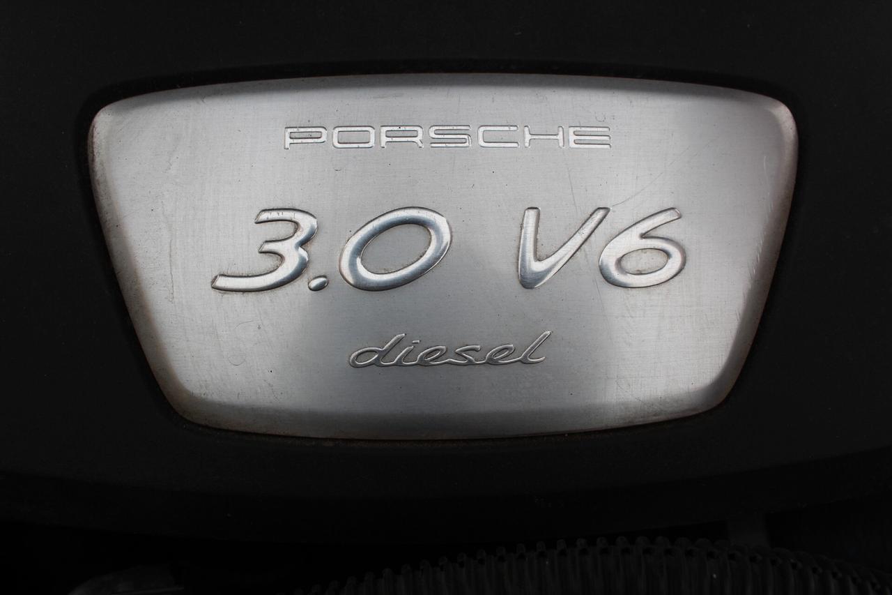 Porsche Cayenne 3.0 Diesel Platinum Edition