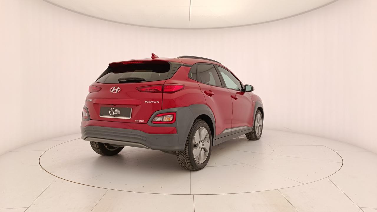 HYUNDAI Kona 64 kWh EV Exellence