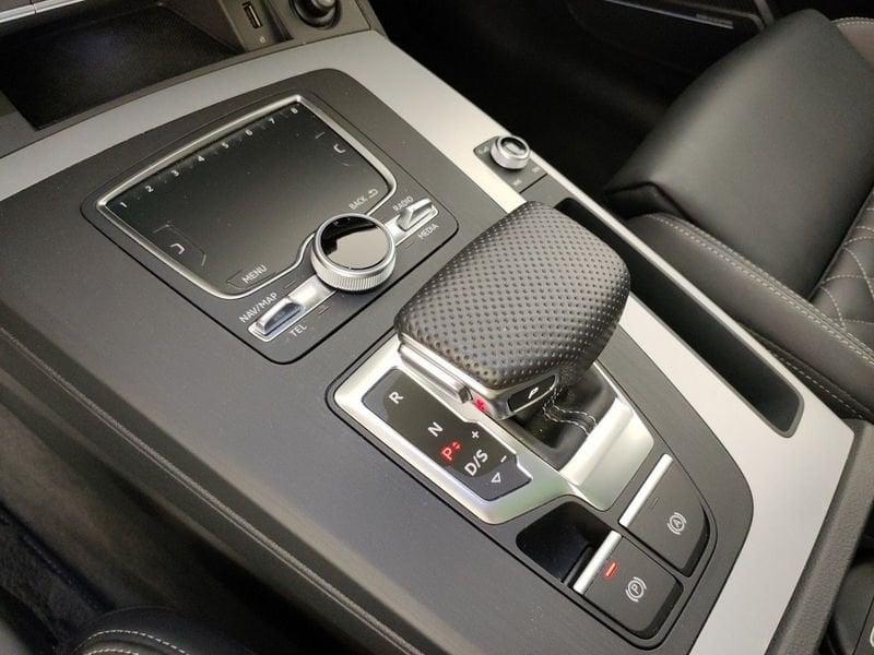 Audi Q5 II 2017 50 2.0 tfsi e quattro 299cv s-tronic
