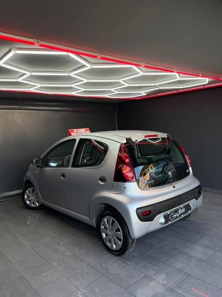 Peugeot 107 1.0 Benzina Active 2013