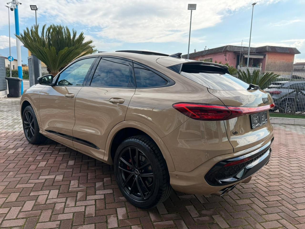 Audi Q5 Sportback 2.0 TDI 204 CV S-LINE
