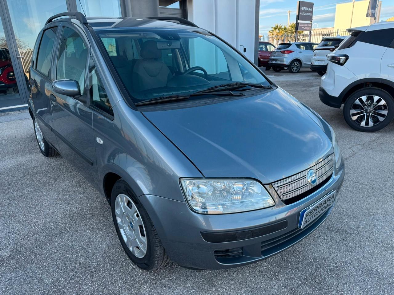 Fiat Idea 1.2 16V BlackLabel