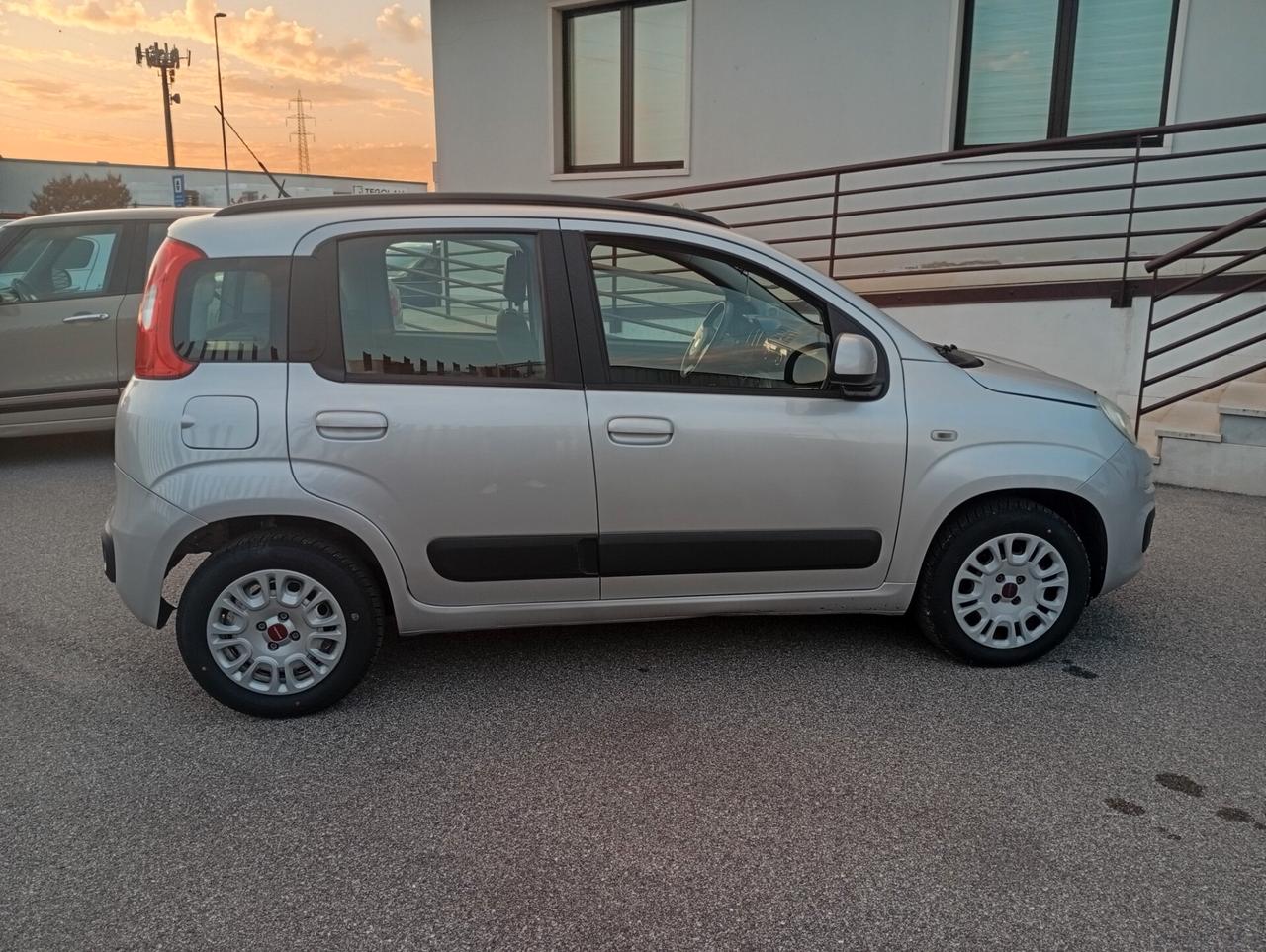 Fiat Panda 1.2 Lounge NEOPATENTATI OK
