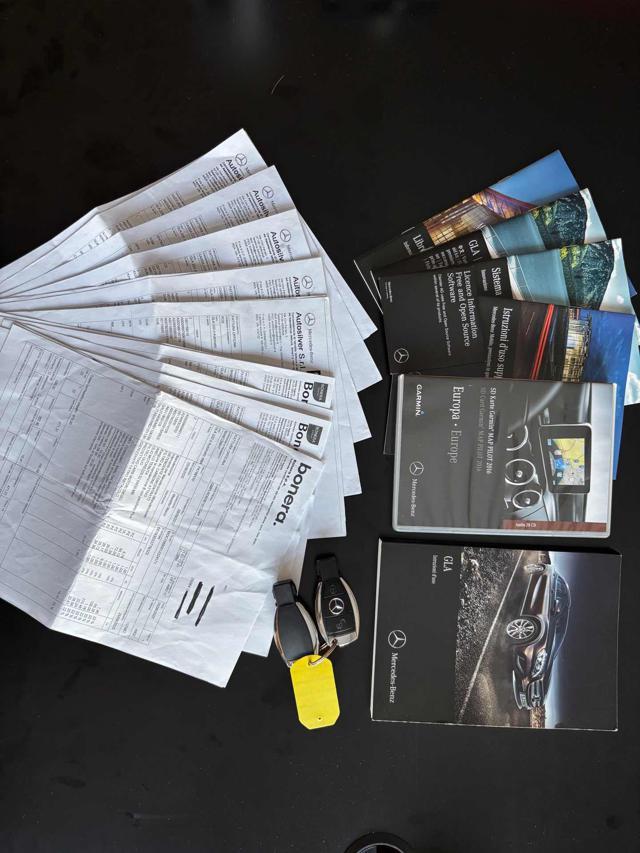 MERCEDES-BENZ GLA 220 d Automatic 4Matic Sport - KM E SERVICE CERTIFIC.