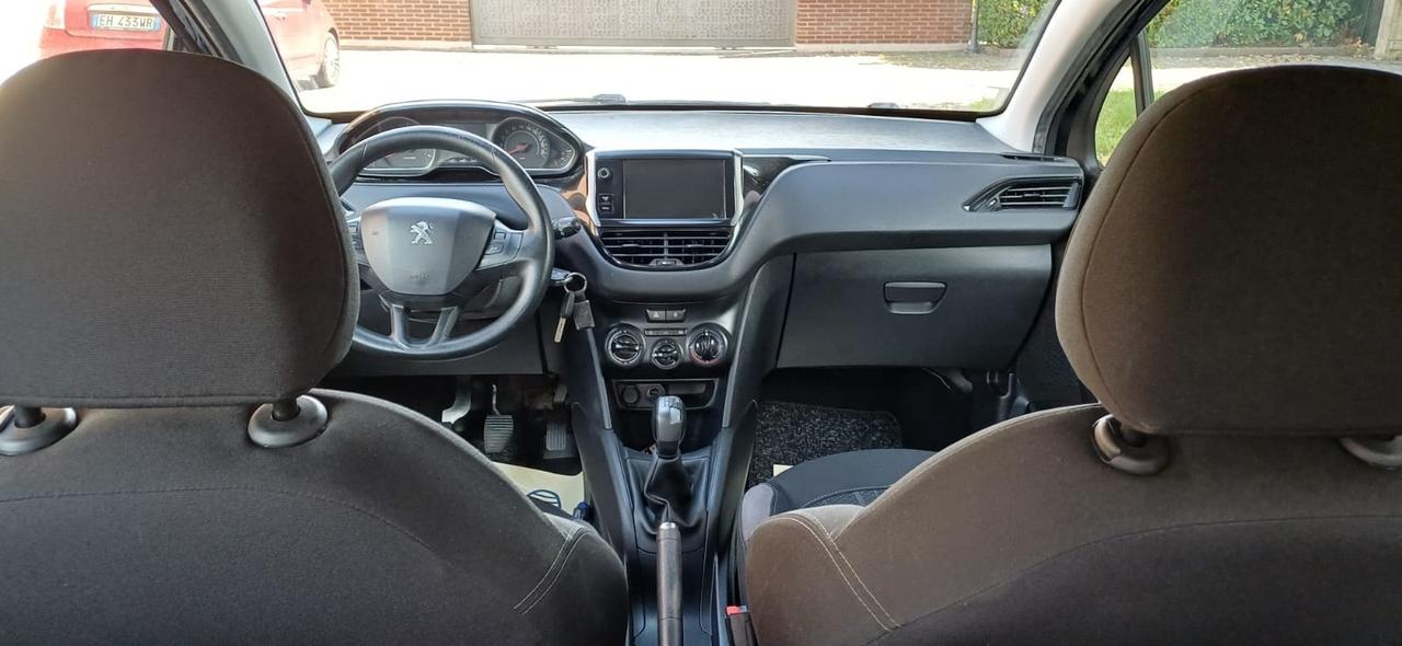 Peugeot 208 1.4 HDi 68 CV 5 porte Access