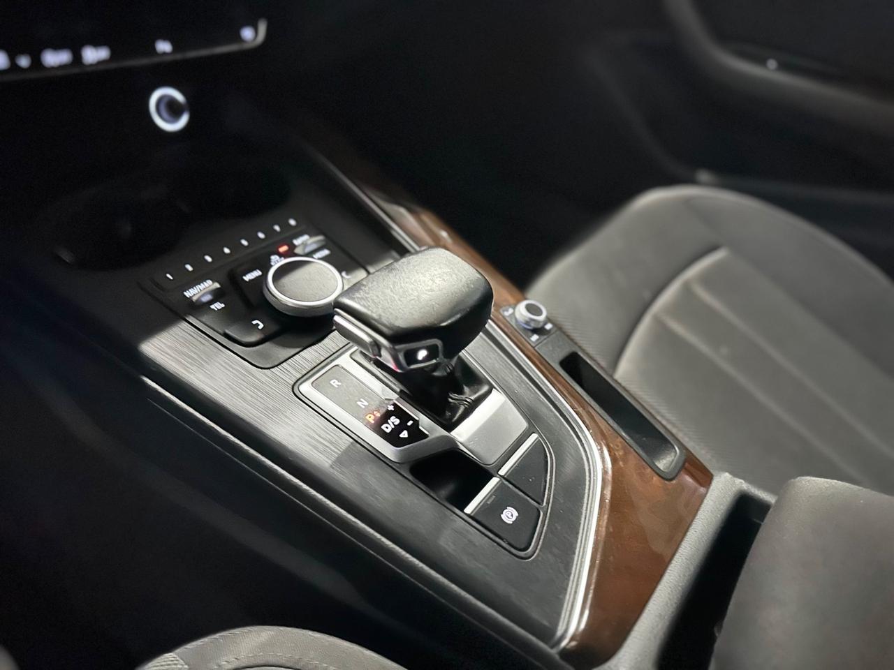 Splendida Audi A4 TDI S tronic/120.000km/euro6/2019