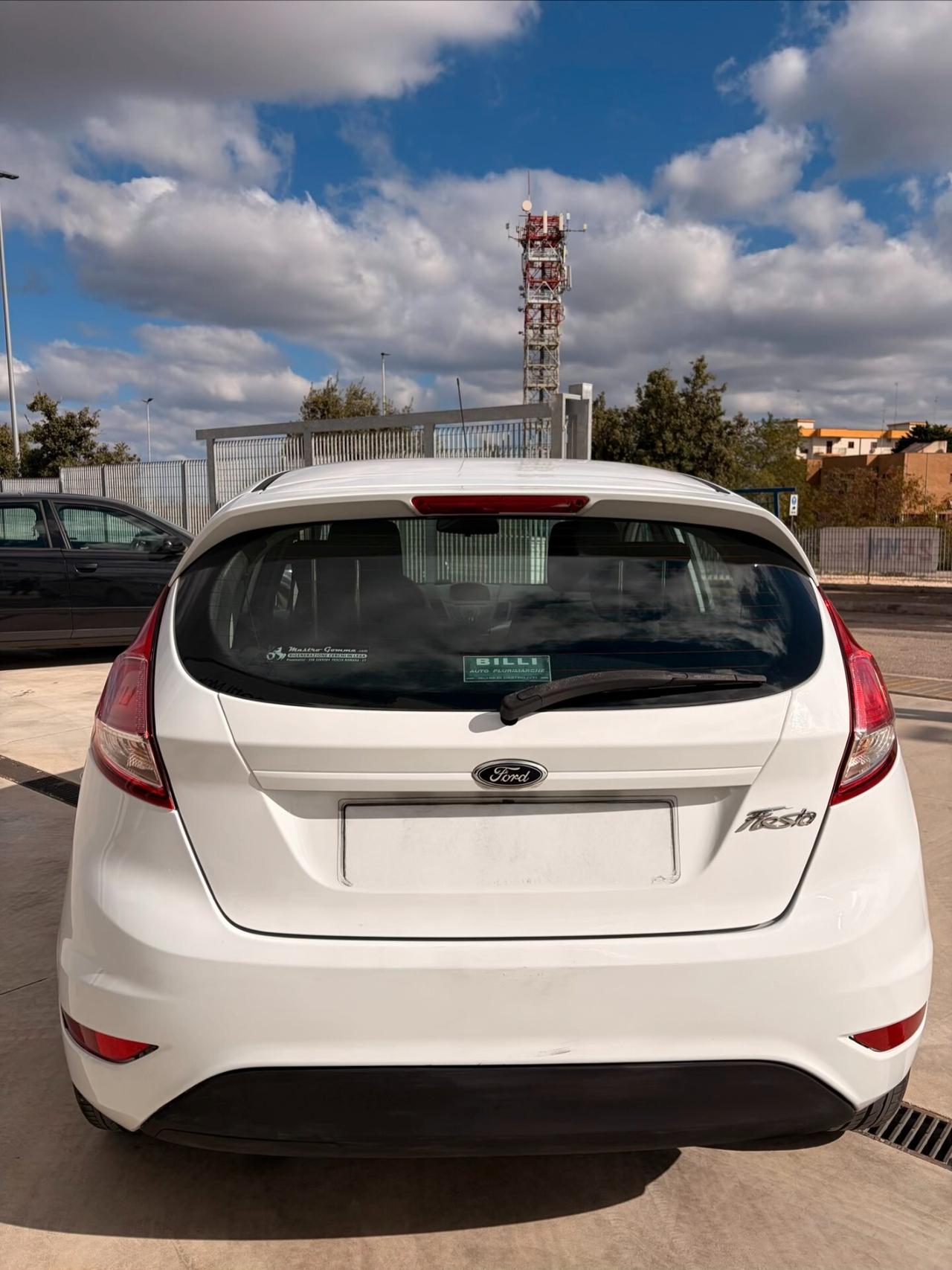 Ford Fiesta 1.5 TDCi 75CV 5 porte Business
