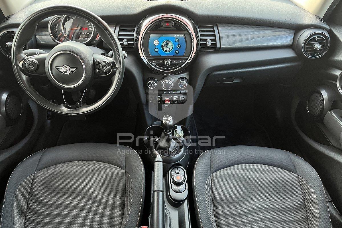 MINI Mini 1.5 Cooper D Business 5 porte