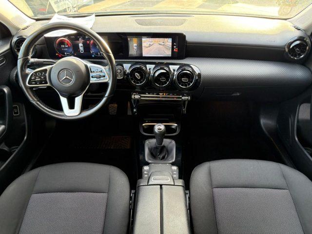 MERCEDES-BENZ A 180 d