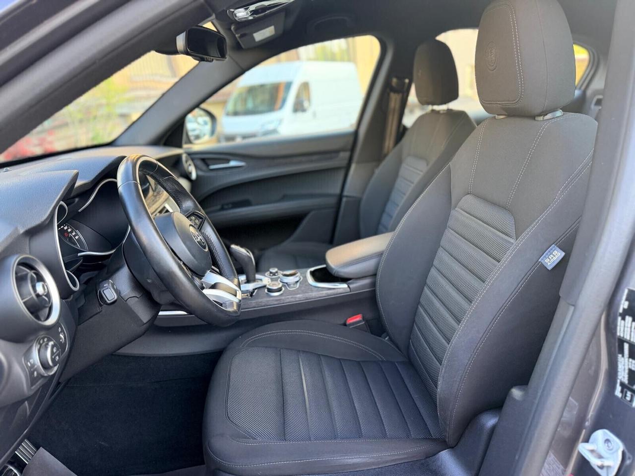 Alfa Romeo Stelvio 2.2 Turbodiesel 190 CV AT8 Q4 Super Business