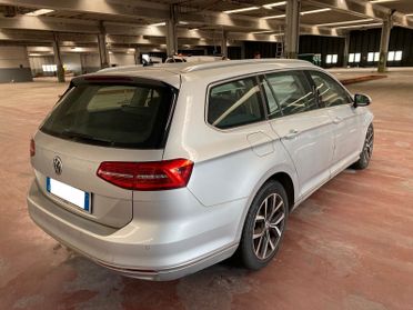 Volkswagen Passat Variant 2.0 tdi 150cv dsg START INCIDENTATA