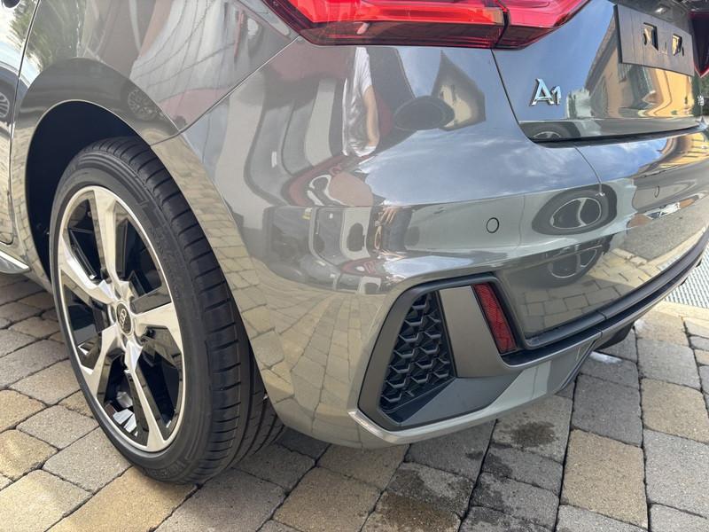 Audi A1 Sportback 30 1.0 tfsi S Line Edition 116cv s-tronic LED-PHONE APPS-17"