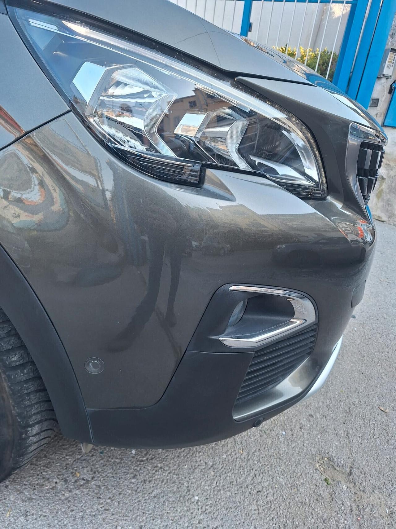 Peugeot 3008 BlueHDi 130 S&S EAT8 Allure