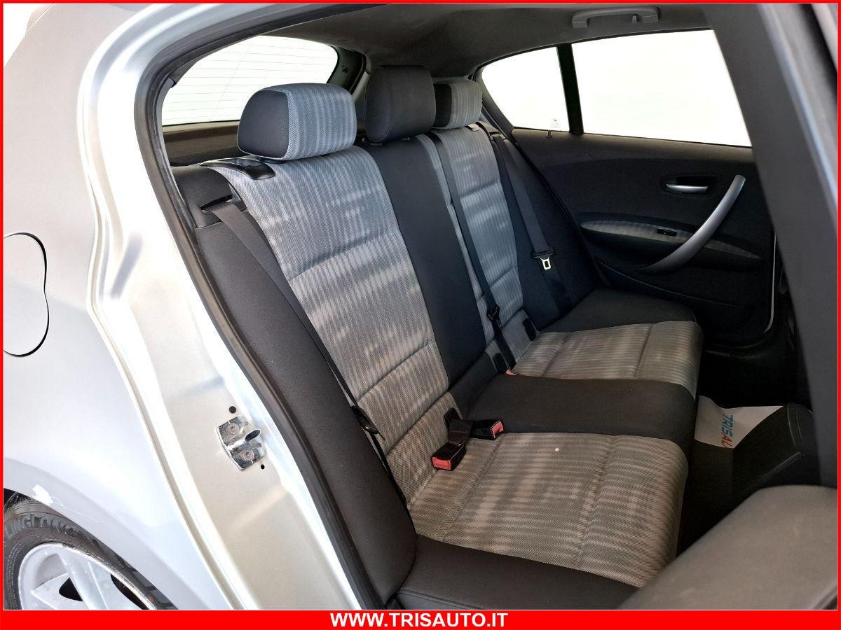 BMW 120d 2.0 Attiva (TETTUCCIO APRIBILE)