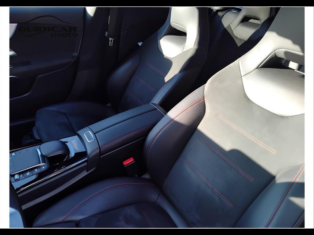 Mercedes-Benz CLA Sh.Brake - X118 - CLA Shooting Brake 200 d Premium 4mati