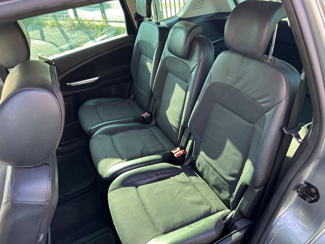Ford S-Max Titanium 2.0 Benzina GPL 145cv