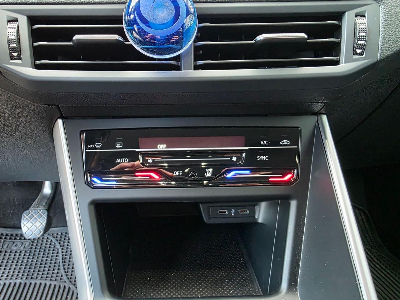 Volkswagen Taigo VW Taigo 1.0 TSI Life #7956