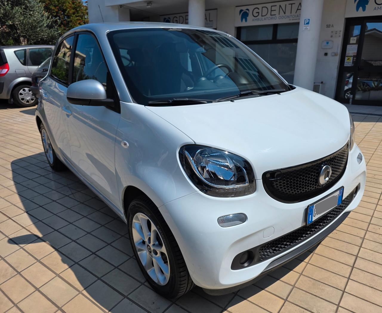 Smart ForFour 70 1.0 Passion