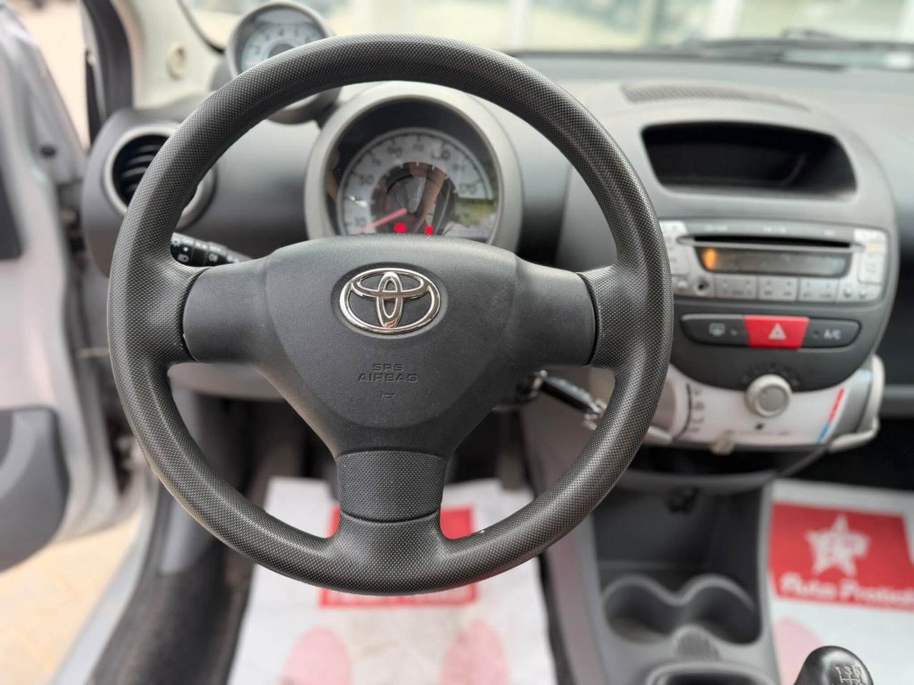 Toyota Aygo 1.0 3 porte Sol OK NEOPATENTATI
