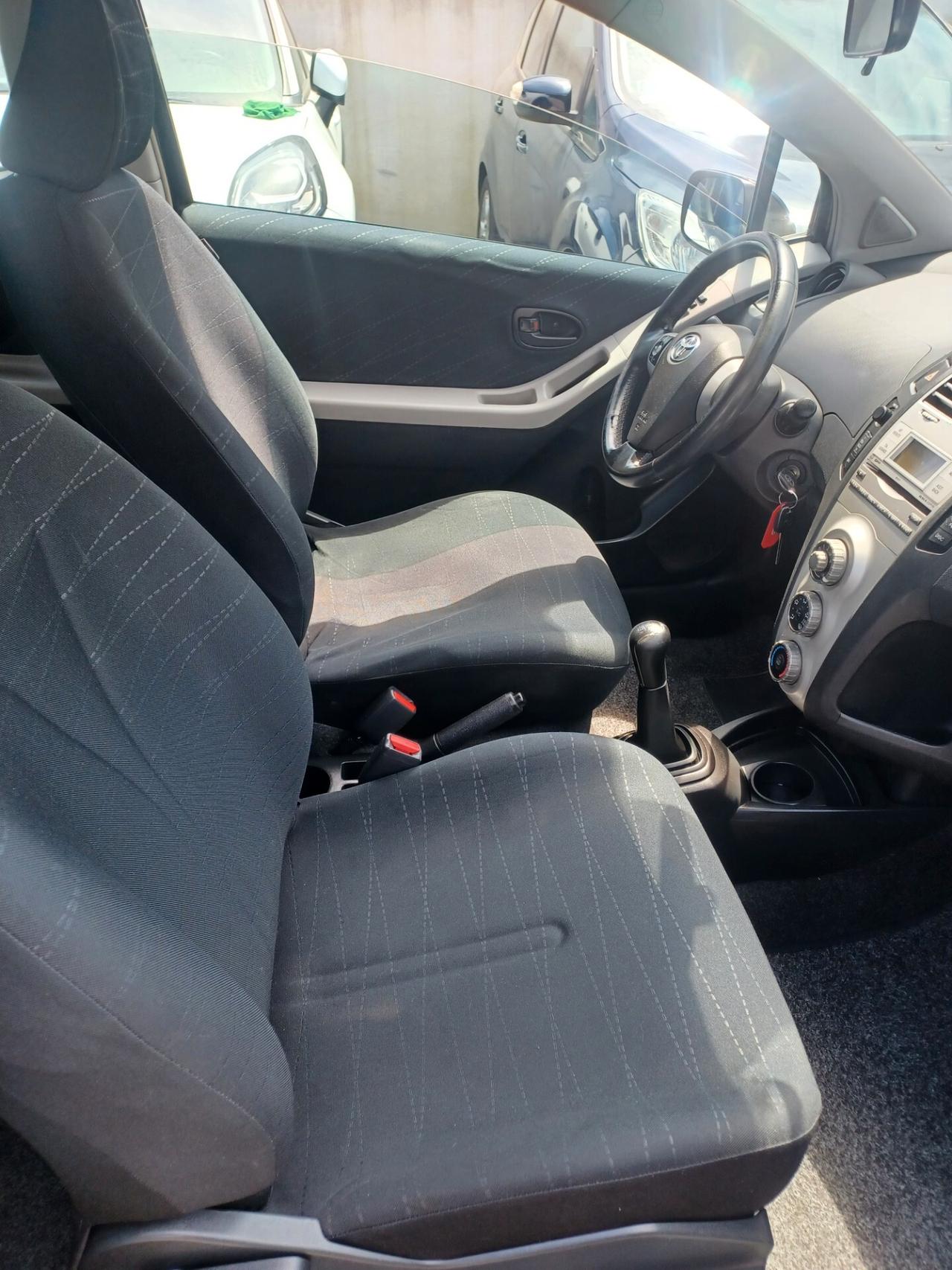 Toyota Yaris 1.0 BENZINA SOLO 100000 KM