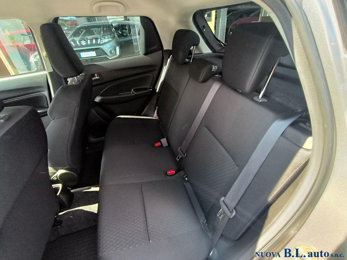 SUZUKI - Swift - 1.2 Hybrid Top