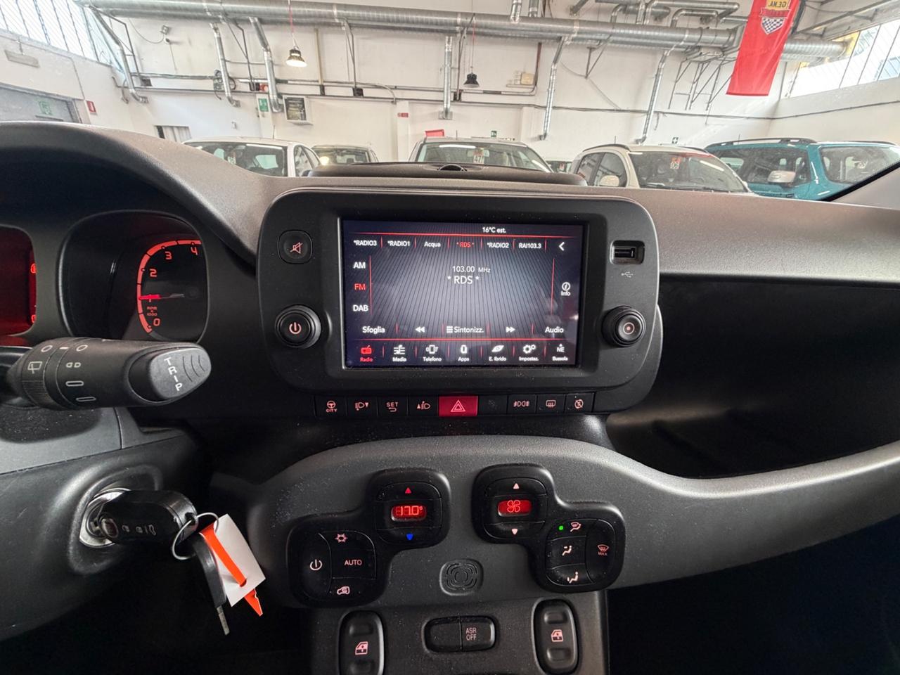 Fiat Panda 1.0 FireFly S&S Hybrid City Cross