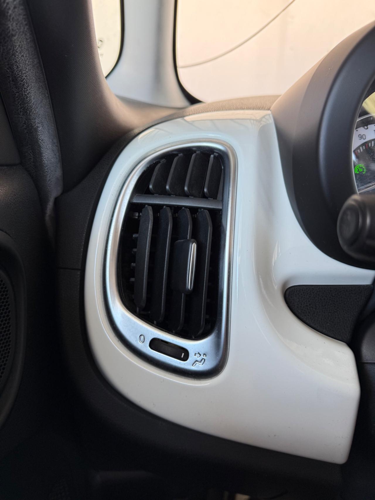 Fiat 500L 0.9 TwinAir Turbo Natural Power Lounge