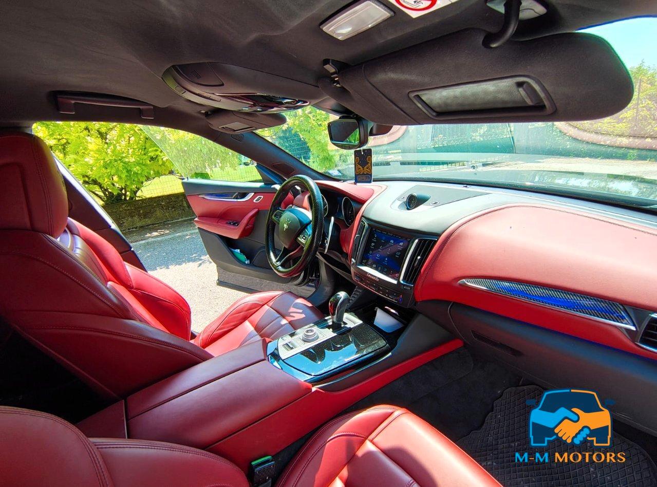Maserati Levante 3.0 V6 Gransport 275cv auto