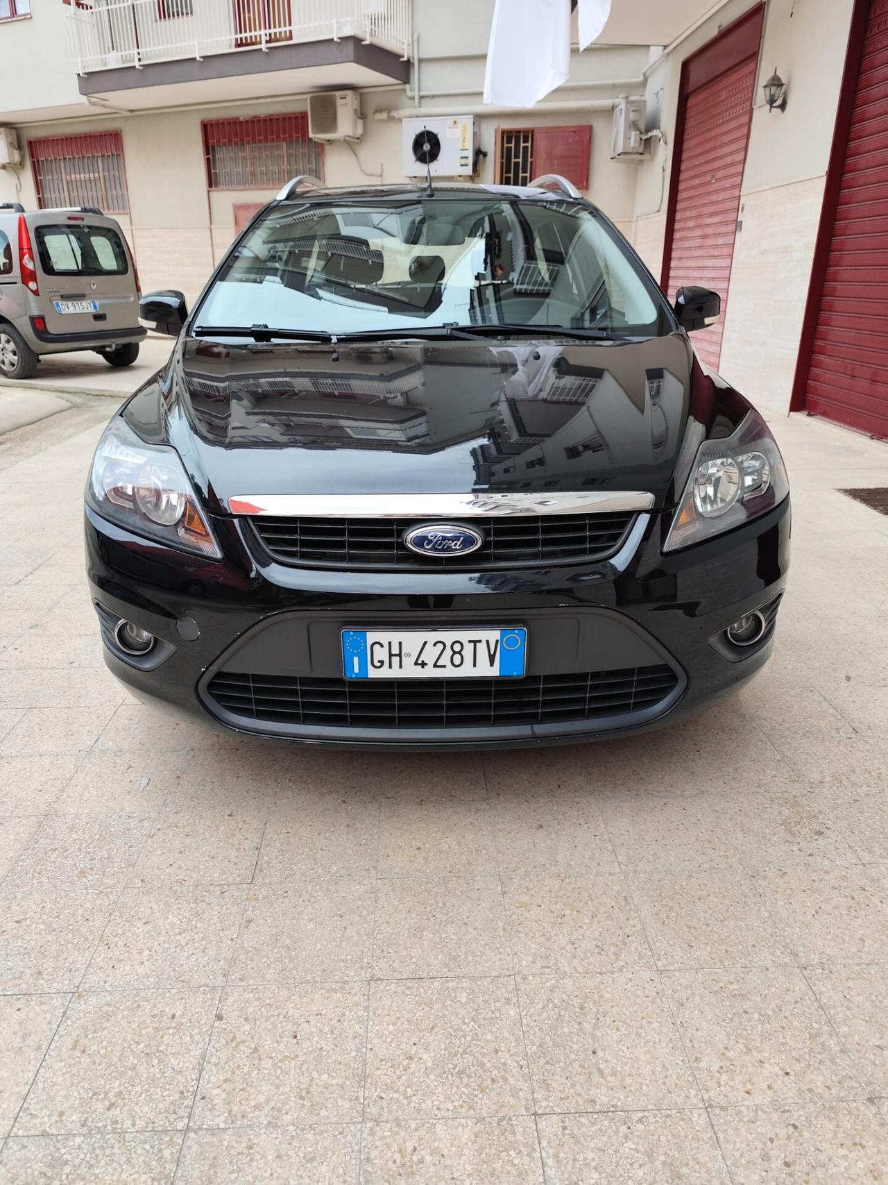 Ford Focus 1.6 TDCi (110CV) 5p. Tit. DPF