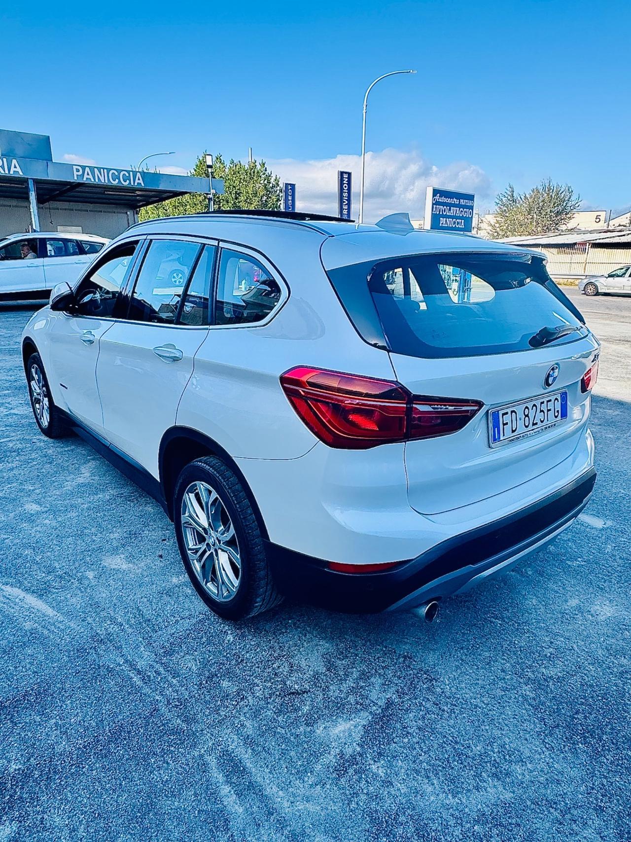 Bmw X1 sDrive16d Advantage tetto apribile