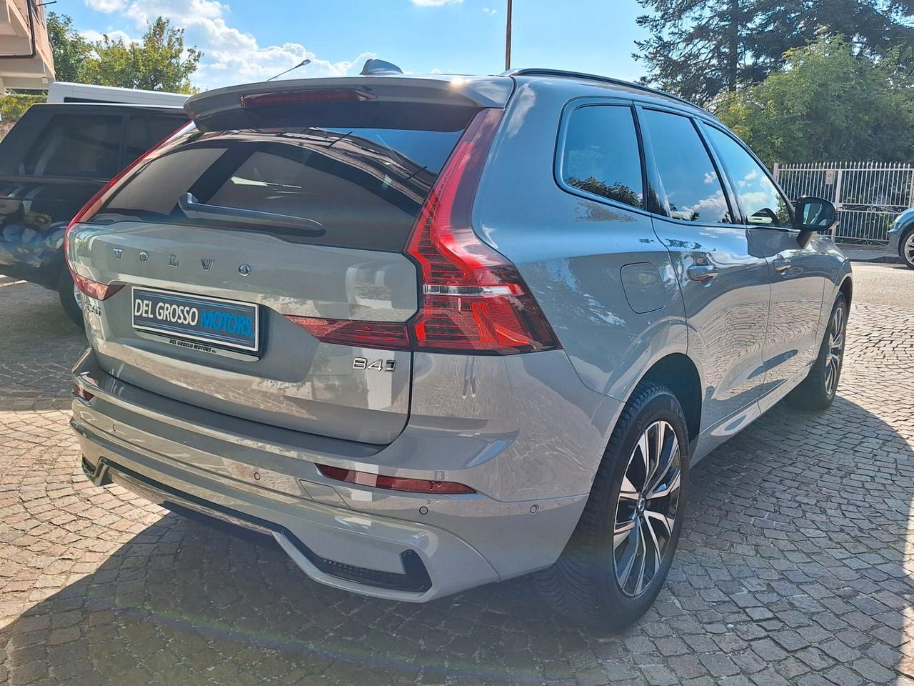 Volvo XC 60 XC60 B4 (d) AWD automatico Ultimate Dark