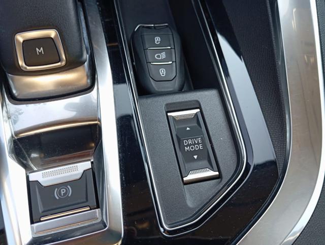 PEUGEOT 3008 *PROMO* BlueHDi 130 S&S Allure