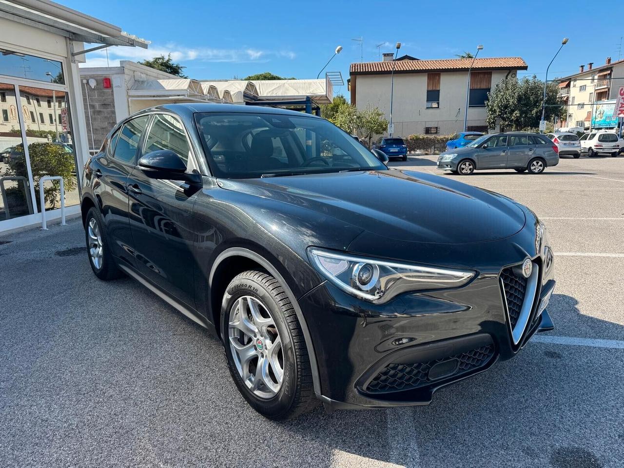 Alfa Romeo Stelvio 2.2 Turbodiesel 160 CV AT8 RWD Business