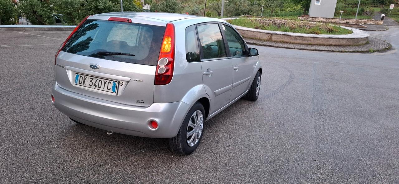 Ford Fiesta 1.4 TDCi 5p.