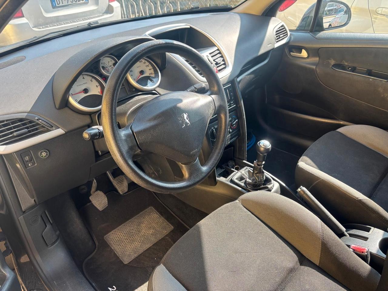 Peugeot 207 1.4 8V 75CV 5p. Energie Sport ECO GPL