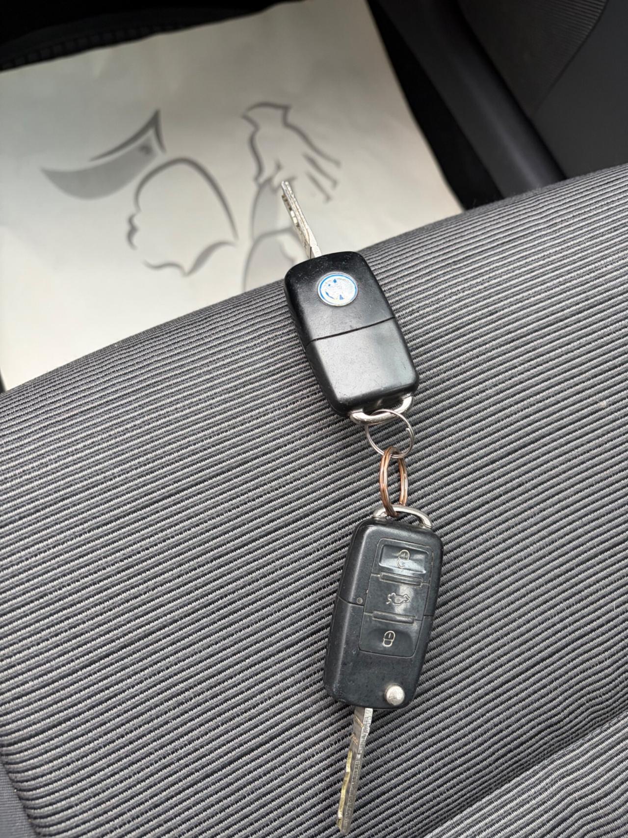 Volkswagen Touran 2.0 metano 2007