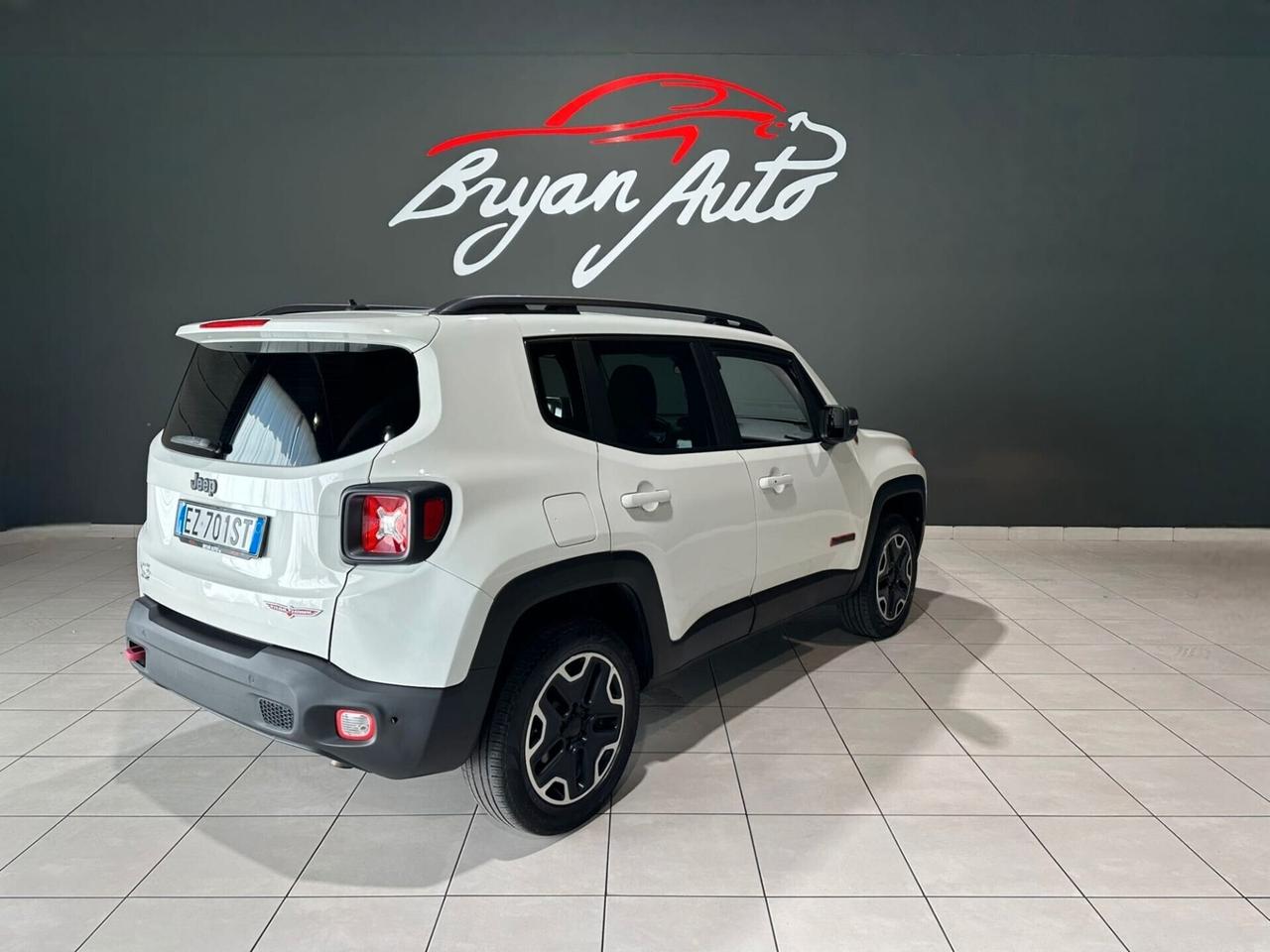 Jeep Renegade 2.0 Mjt 170CV 4WD Active Drive Trailhawk