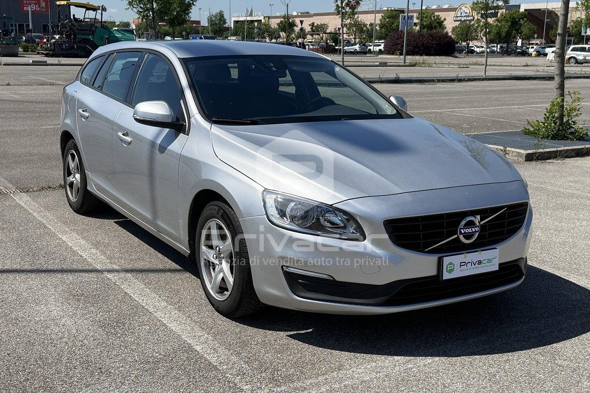 VOLVO V60 D2 Geartronic Business