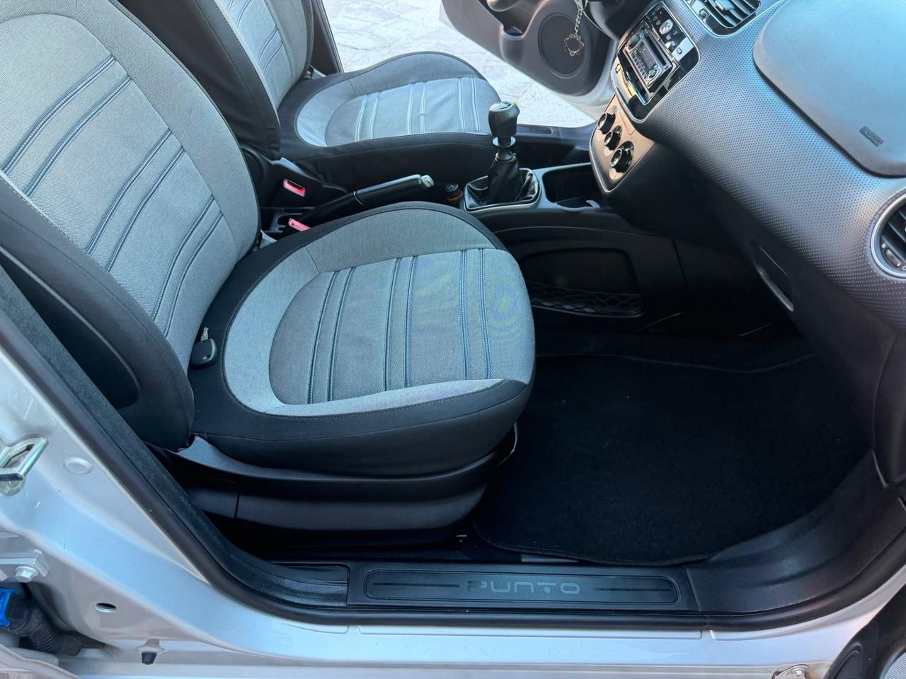 Fiat Punto 1.2 5 porte dynamic neopatentati