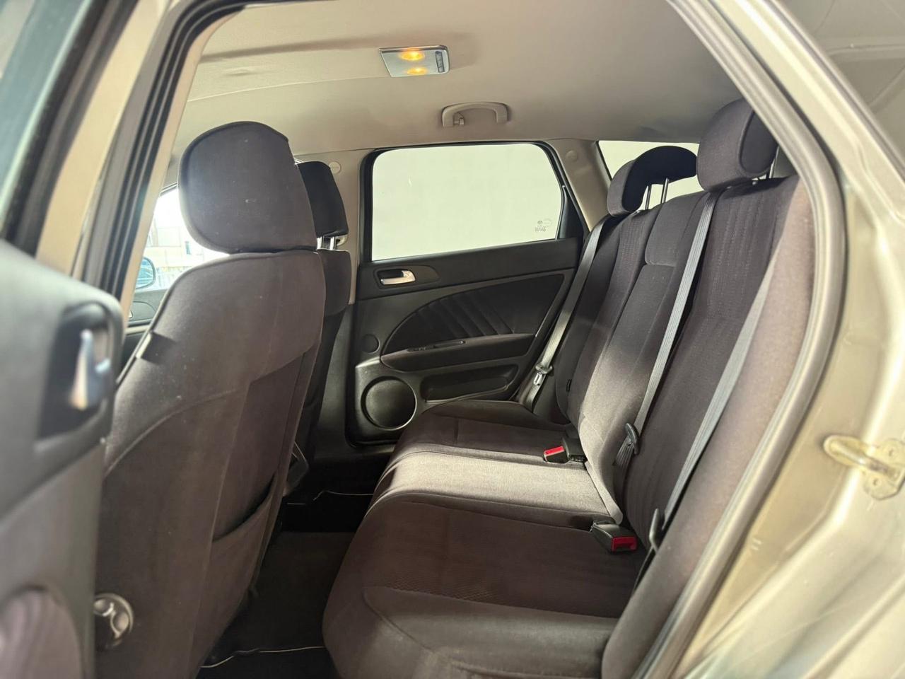 Alfa Romeo 159 1.9 JTDm 16V Sportwagon Distinctive