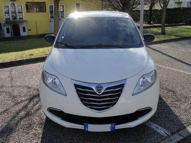 Lancia Ypsilon Ypsilon 1.2 8v Gold 69cv