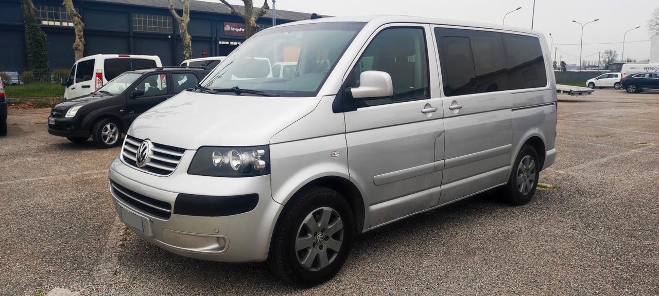 Volkswagen Multivan 2.5 TDI/174CV Comfortline