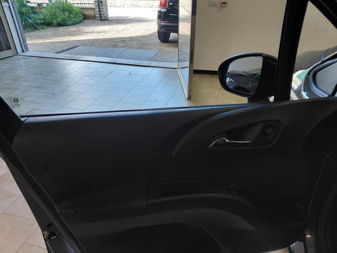 OPEL MERIVA ANNO 2015 BZ GPL ADATTA NEOPATENTATI KM 127 MILA